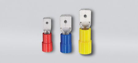 尼龙绝缘平揷式公端连接器(易进式), 适用线径0.5-1.5 mm² - 尼龙绝缘平揷式公端连接器(易进式)